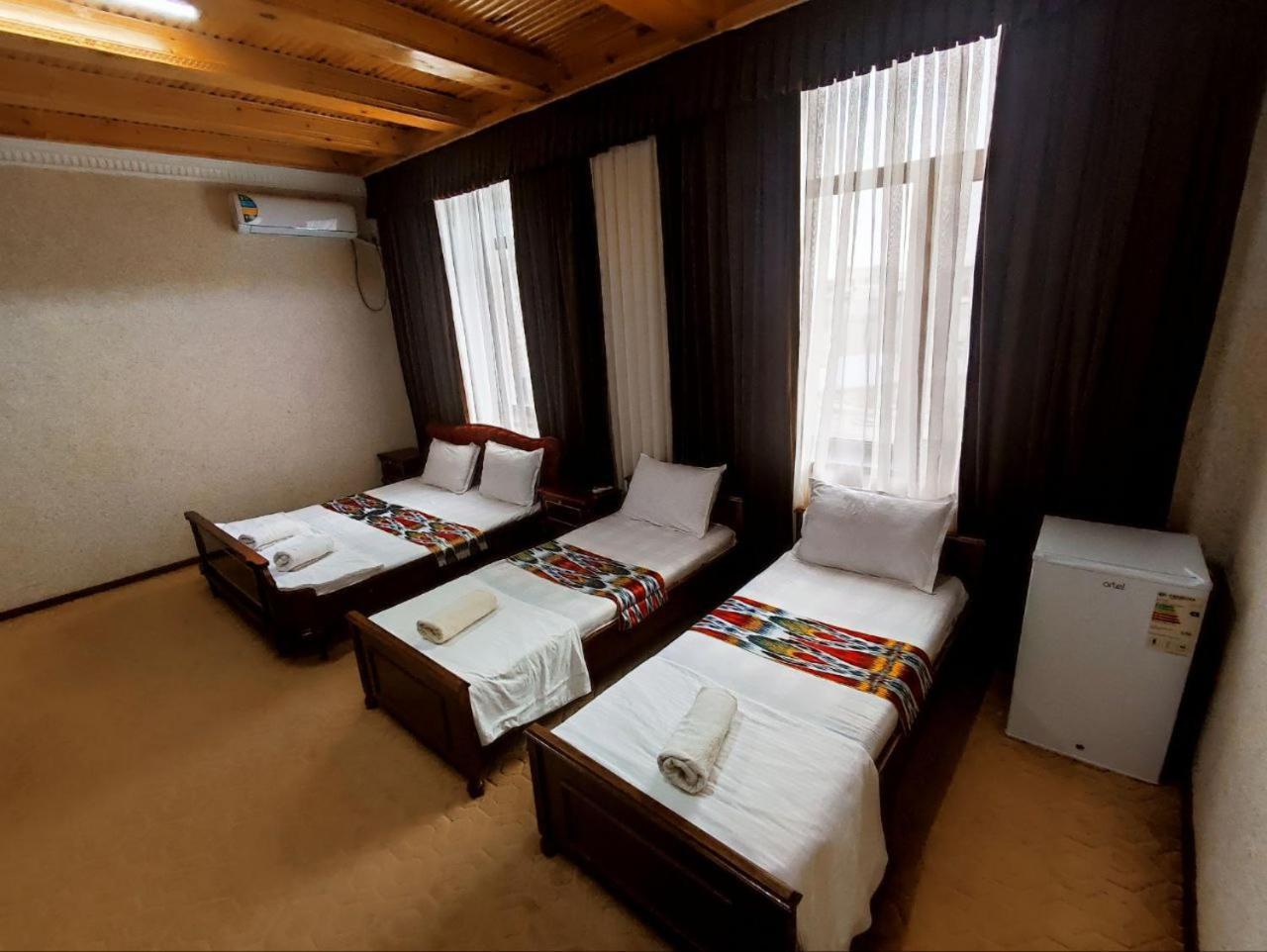 Omar Family Resort บูคารา ภายนอก รูปภาพ